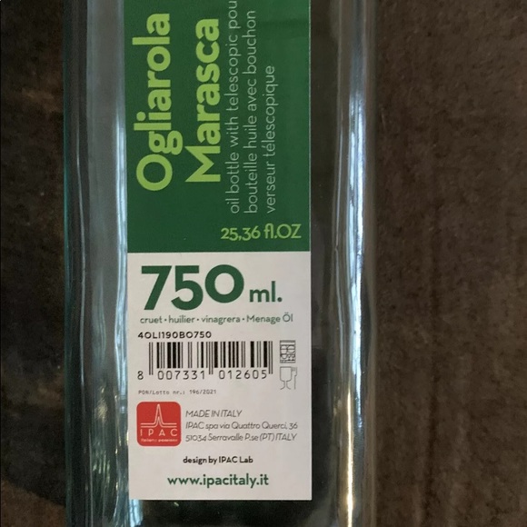 Italian made oil dispenser bottle with telescopic pourer 750 ML Ogliarola Marasc - Picture 4 of 4